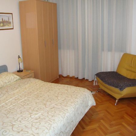 Centre Point Apartment Podgorica Zimmer foto